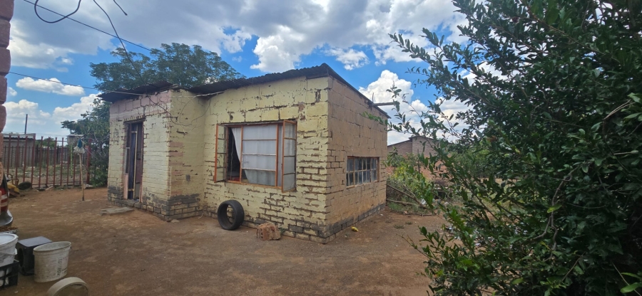 2 Bedroom Property for Sale in Bloemside 4 Free State